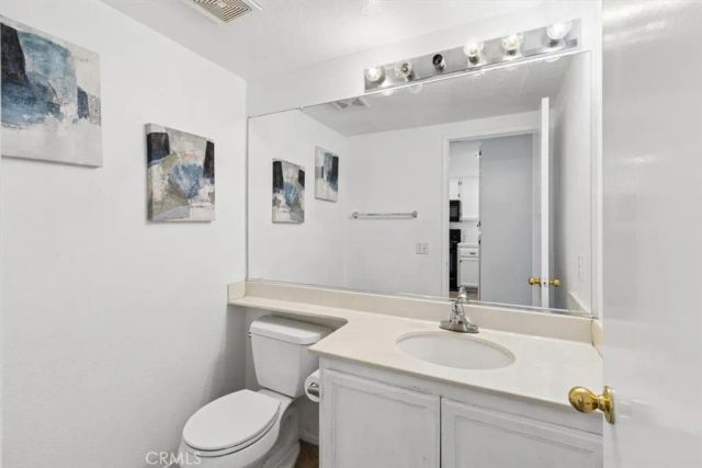 975 Solano, Corona, CA 92882