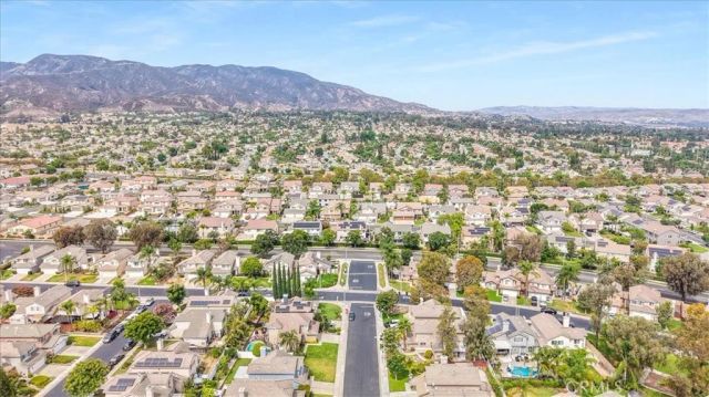 975 Solano, Corona, CA 92882