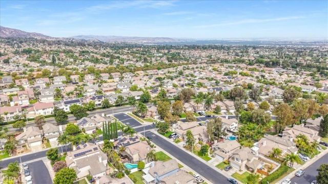 975 Solano, Corona, CA 92882