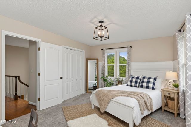 22319 Campground Rd Road, Bristol, VA 24202