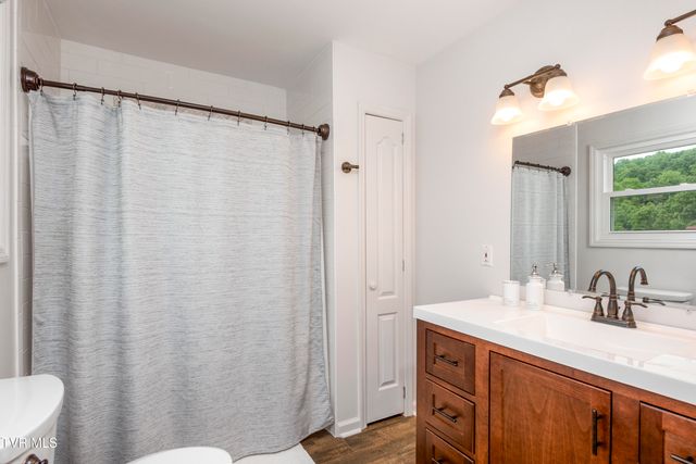 22319 Campground Rd Road, Bristol, VA 24202