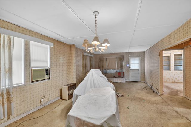 620 58th Street, West Palm Beach, FL 33407