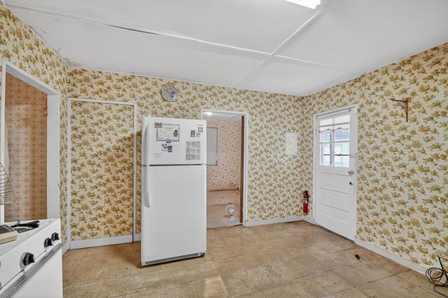 620 58th Street, West Palm Beach, FL 33407