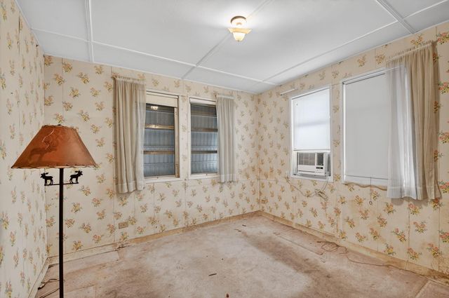 620 58th Street, West Palm Beach, FL 33407