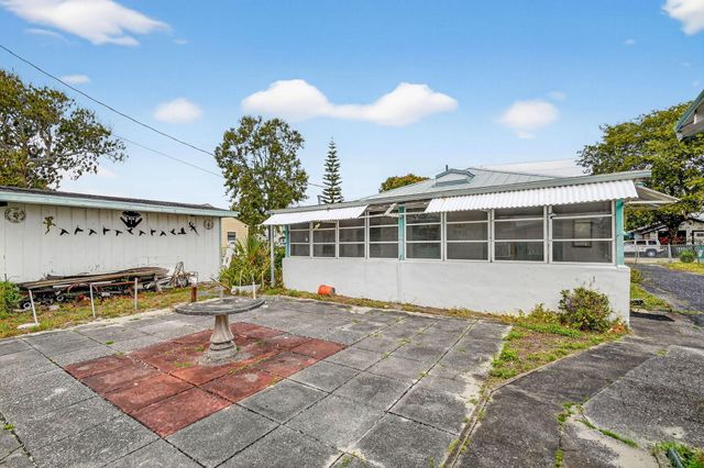 620 58th Street, West Palm Beach, FL 33407