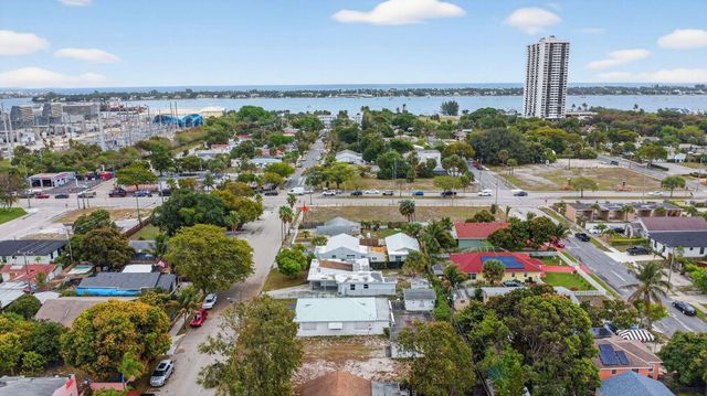 620 58th Street, West Palm Beach, FL 33407