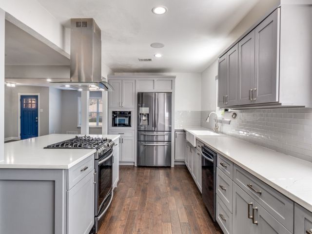 8317 Baumgarten Drive, Dallas, TX 75228