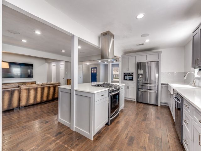 8317 Baumgarten Drive, Dallas, TX 75228