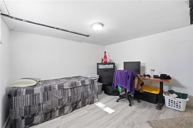 120 N 1st Street, Blue Springs, MO 64014