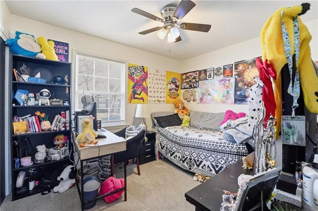 120 N 1st Street, Blue Springs, MO 64014