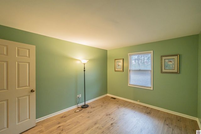 102 Harper Drive, Benton, KY 42025