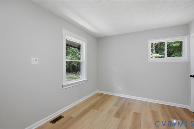 5411 Otterdale Rd, Midlothian, VA 23120