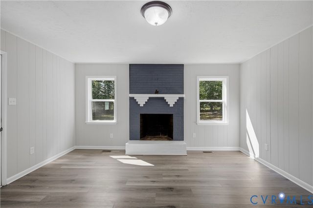 5411 Otterdale Rd, Midlothian, VA 23120