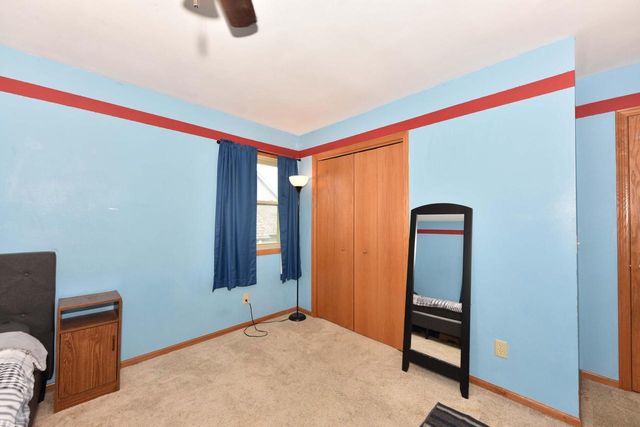 1308 Wolf DRIVE, West Bend, WI 53090