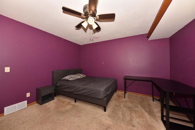 1308 Wolf DRIVE, West Bend, WI 53090