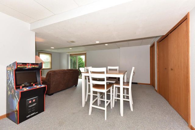 1308 Wolf DRIVE, West Bend, WI 53090