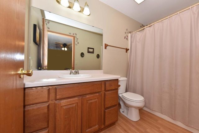 1308 Wolf DRIVE, West Bend, WI 53090