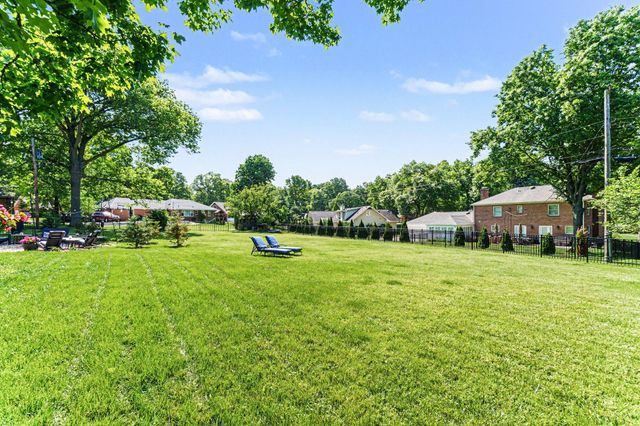 1941 Provincial Lane, Fort Mitchell, KY 41011
