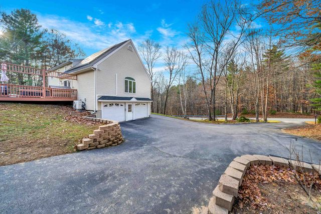 27 Norwood Road, Salem, NH 03079