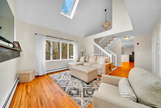 27 Norwood Road, Salem, NH 03079