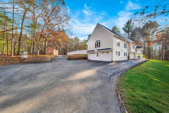 27 Norwood Road, Salem, NH 03079