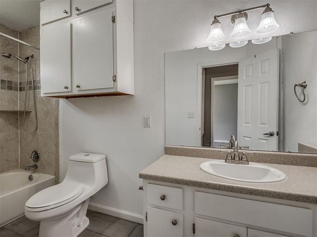 3910 Lawn Drive, Oklahoma City, OK 73115