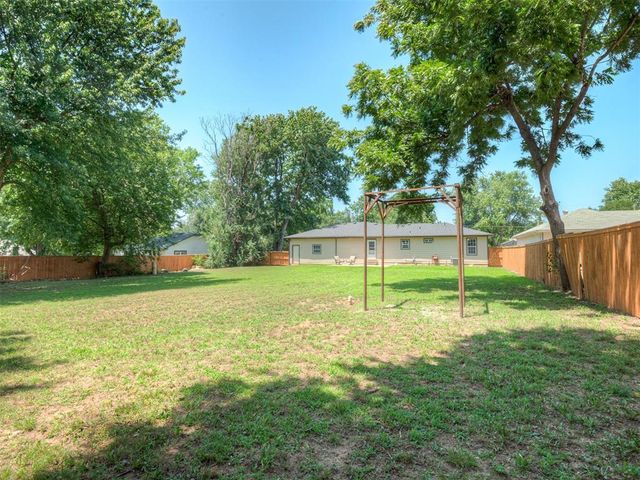 3910 Lawn Drive, Oklahoma City, OK 73115