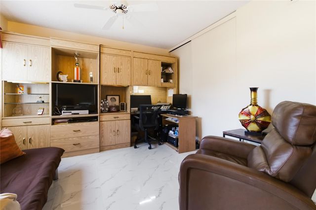 6768 10th Avenue 115, Lake Worth, FL 33467