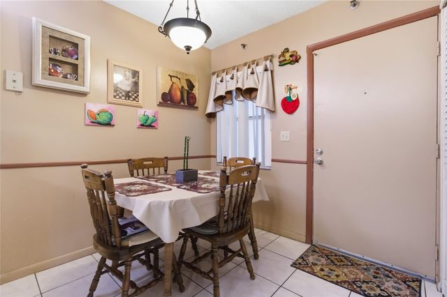 6768 10th Avenue 115, Lake Worth, FL 33467