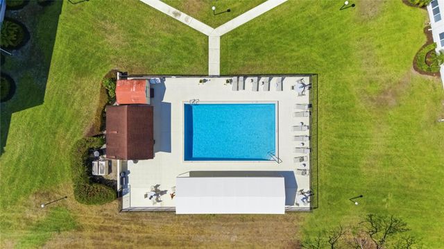 6768 10th Avenue 115, Lake Worth, FL 33467