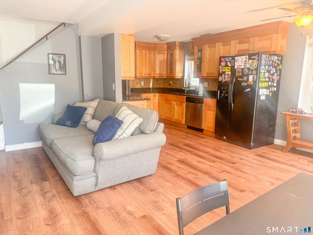 20 French Street, Seymour, CT 06483