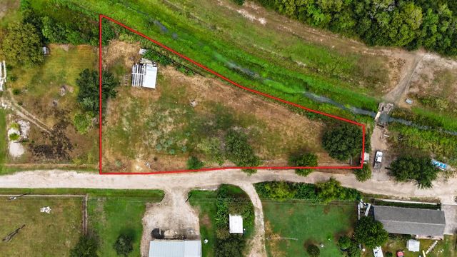 727 E Jasmine Street, Fresno, TX 77545