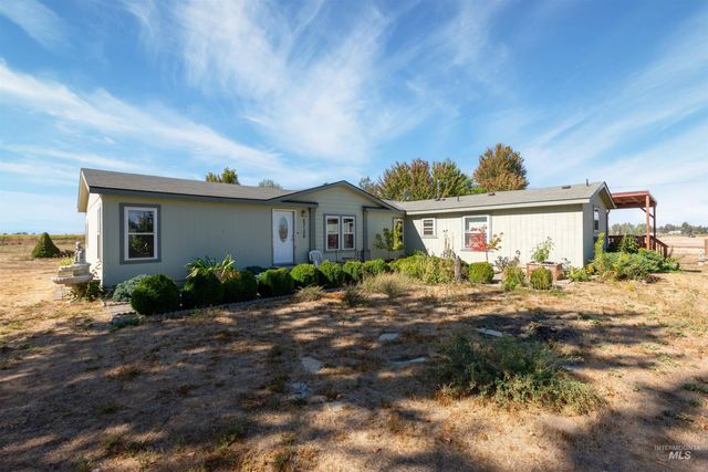 7687 Winter Horses Dr, Middleton, ID 83644