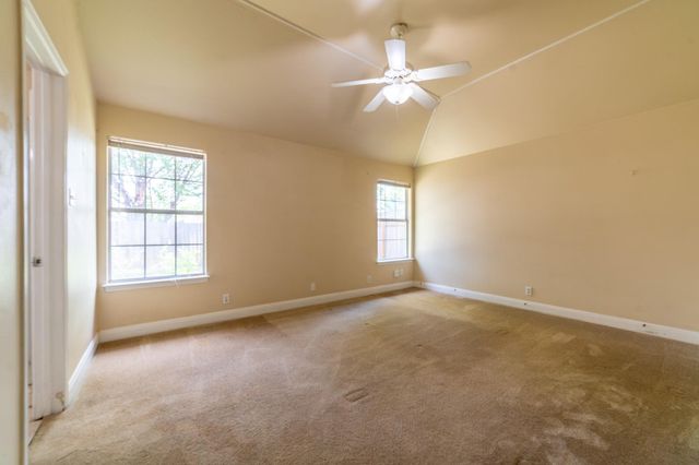 8412 HILL ROCK DR, Round Rock, TX 78681