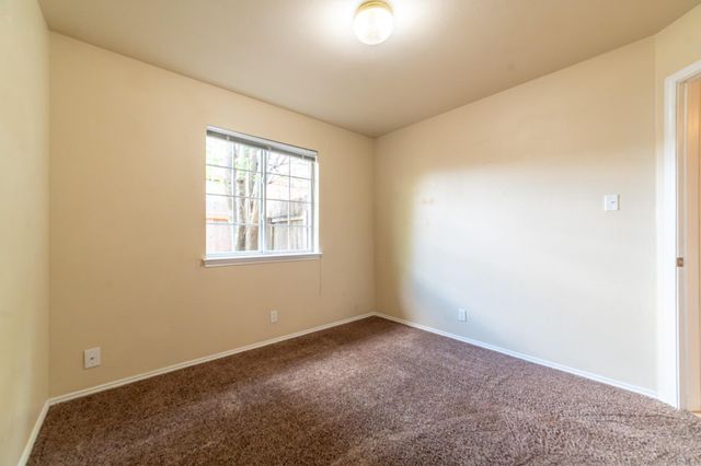 8412 HILL ROCK DR, Round Rock, TX 78681