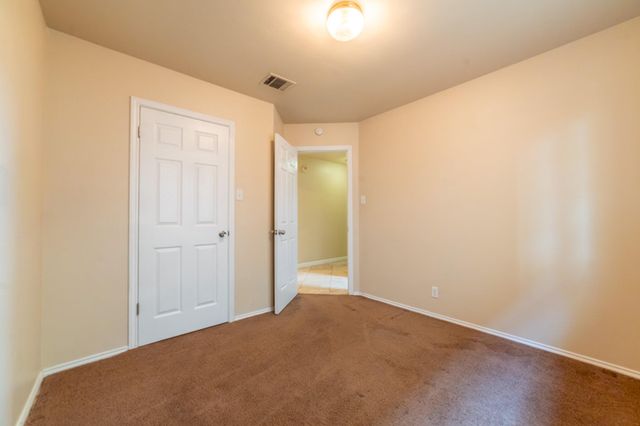 8412 HILL ROCK DR, Round Rock, TX 78681