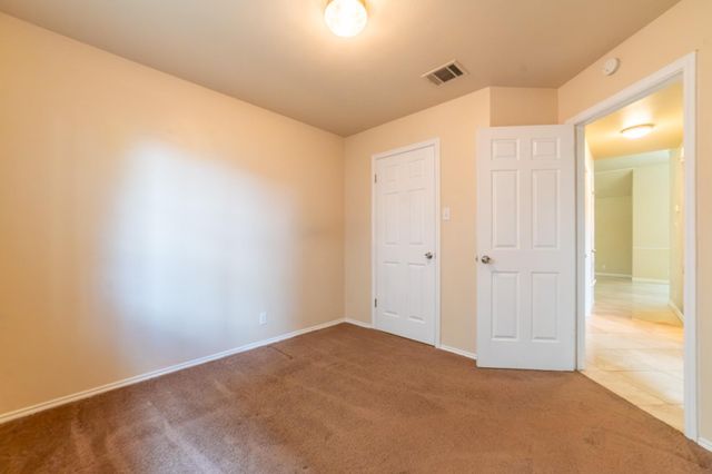 8412 HILL ROCK DR, Round Rock, TX 78681