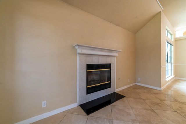 8412 HILL ROCK DR, Round Rock, TX 78681