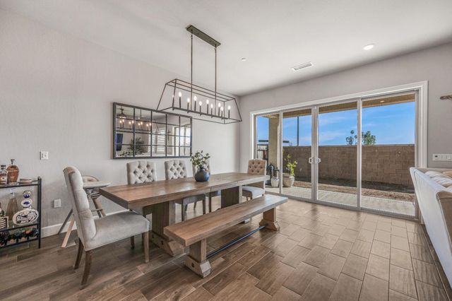 1617 N Megan Avenue, Clovis, CA 93619