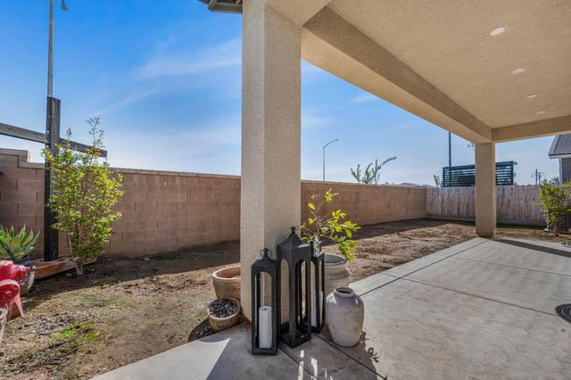 1617 N Megan Avenue, Clovis, CA 93619