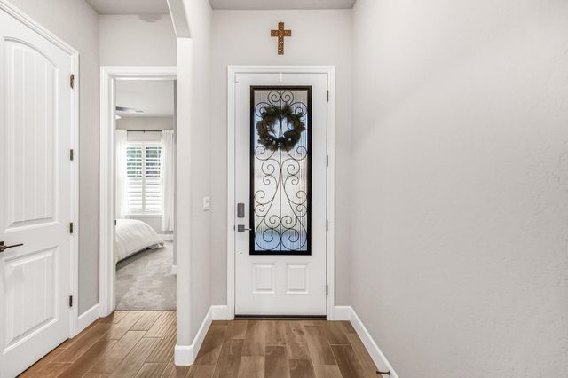 1617 N Megan Avenue, Clovis, CA 93619