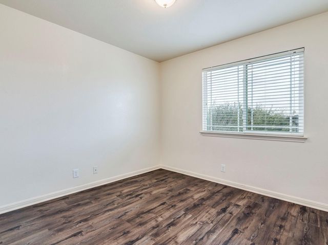 2017 Nestlewood DR, Austin, TX 78754