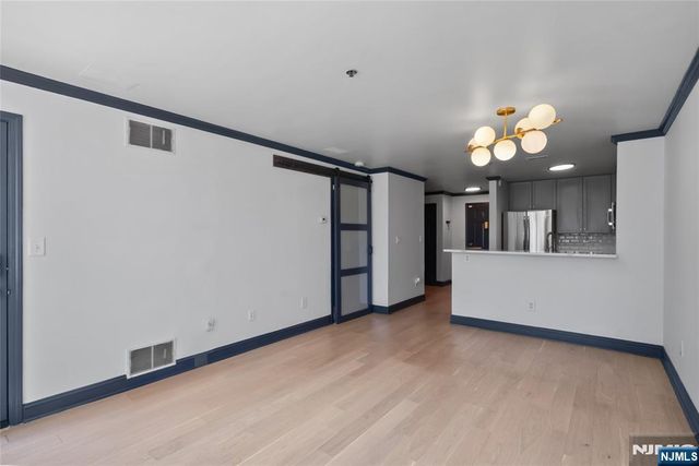 24 Ave At Port Imperial B37, West New York, NJ 07093