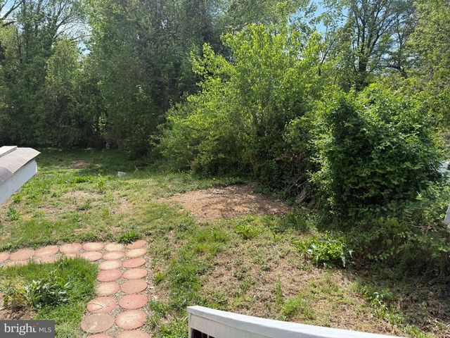 14212 FISHER AVE, Woodbridge, VA 22191