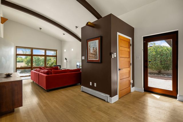 4113 Hannett Avenue NE, Albuquerque, NM 87110
