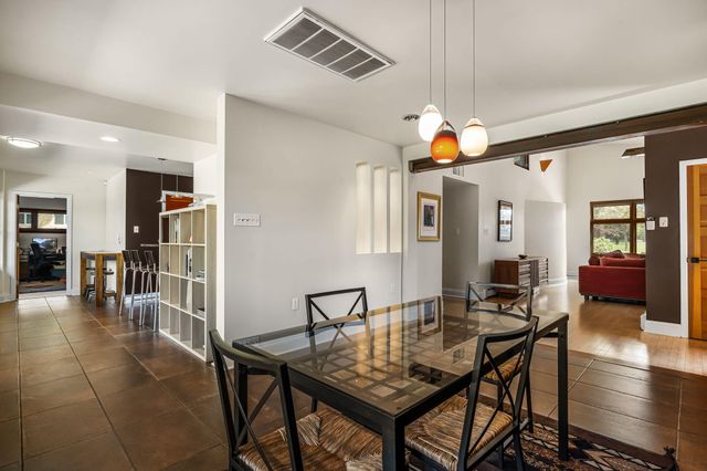 4113 Hannett Avenue NE, Albuquerque, NM 87110
