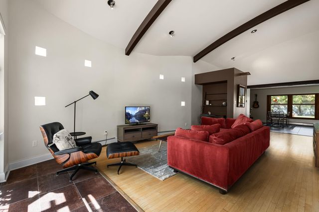 4113 Hannett Avenue NE, Albuquerque, NM 87110