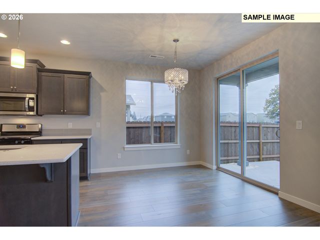 2210 E DALMATIAN Dr, La Center, WA 98629