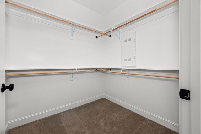 1918 Charadon Court, Murfreesboro, TN 37129