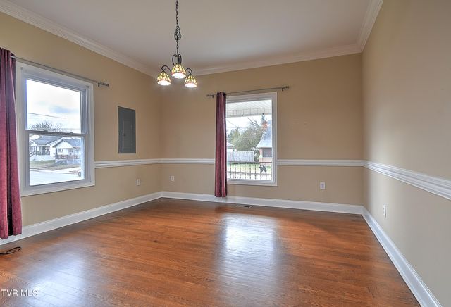 235 Mcdowell Street, Bristol, TN 37620